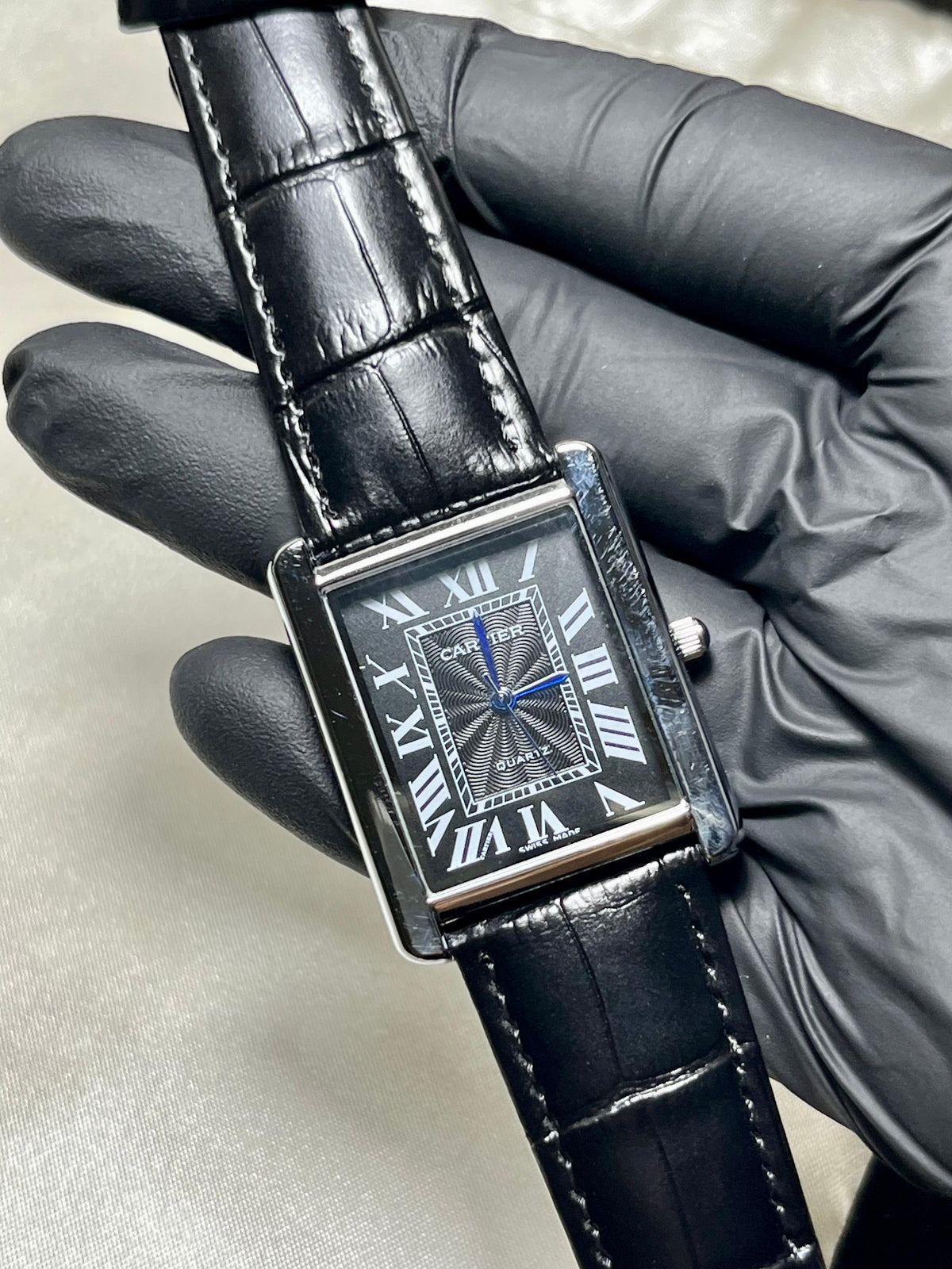 Tank Black Quartz