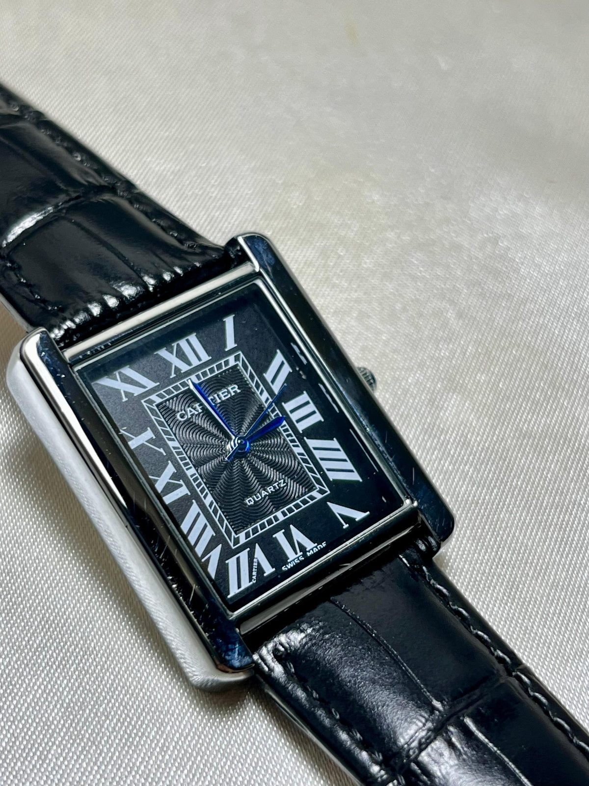 Tank  Black Quartz